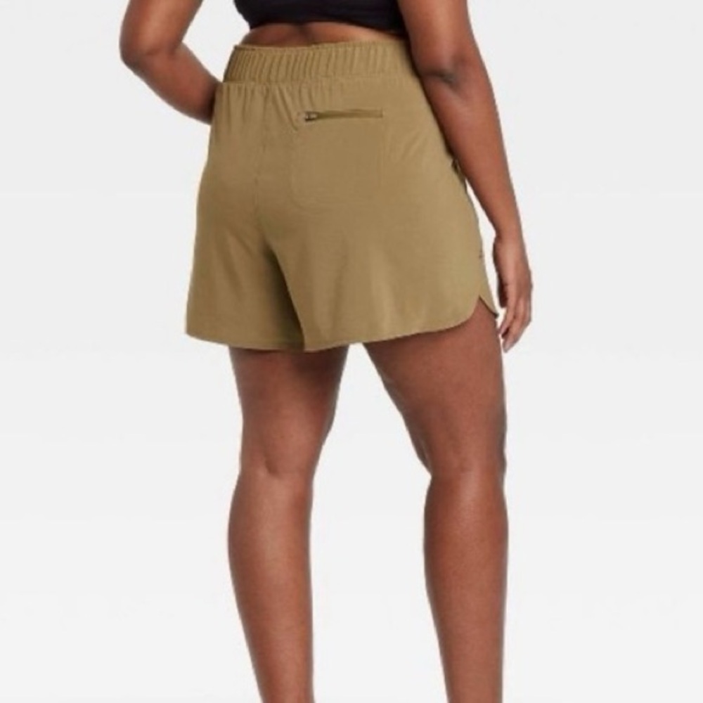 All in Motion-Women's Olive Green Woven Shorts Size Medium - Picture 3 of 12